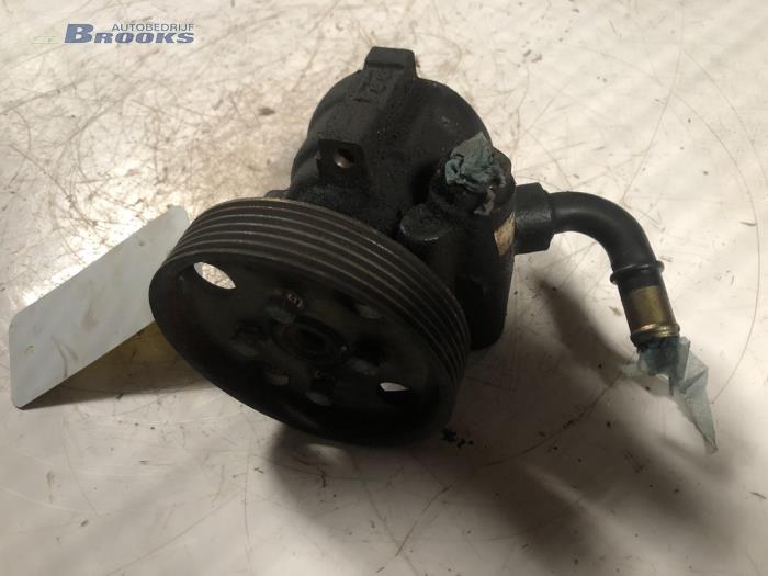 Usagé Pompe de direction Citroen Jumper (23) 2.5 TD 12V Prix € 62,50 Règlement à la marge proposé par Autobedrijf Brooks