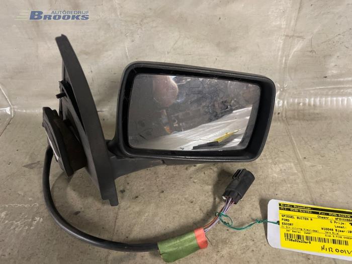Wing mirror, right from a Ford Escort 6 Express (AVL) 1.8 TD 1999