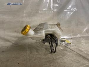 Usagé Maitre cylindre (freinage) Mazda 2. Prix € 25,00 Règlement à la marge proposé par Autobedrijf Brooks