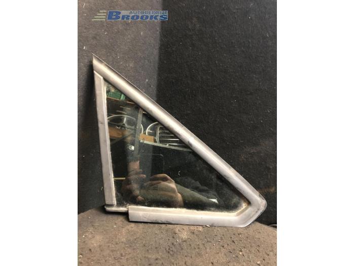 Ventanilla adicional de puerta de 2 puertas derecha delante de un Volkswagen Caddy IV 2.0 TDI 75 2018