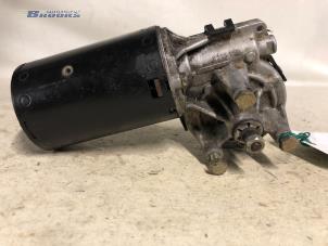 Used Front wiper motor Renault Express/Rapid/Extra 1.9 D Price € 10,00 Margin scheme offered by Autobedrijf Brooks