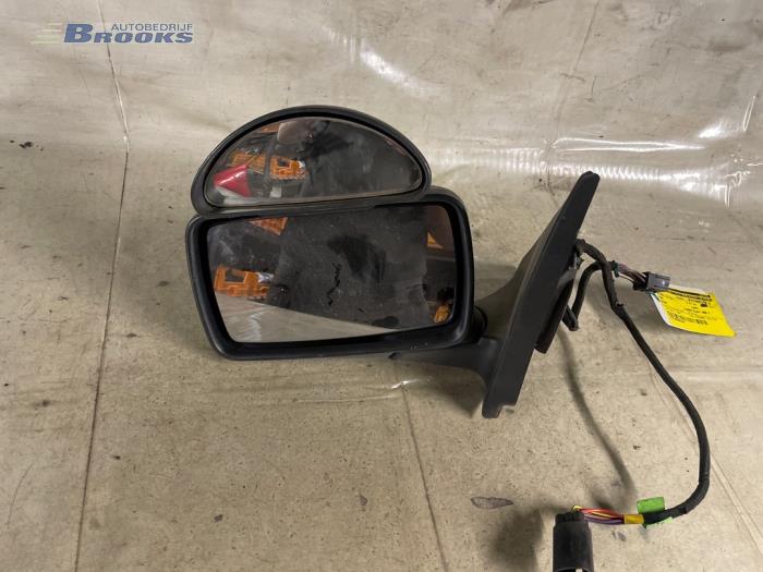 Wing mirror, left from a Ford Escort 6 Express (AVL) 1.8 TD 1999