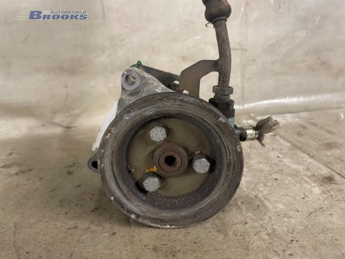Usagé Pompe de direction Alfa Romeo 146 (930B) 1.4 ie Prix € 15,00 Règlement à la marge proposé par Autobedrijf Brooks