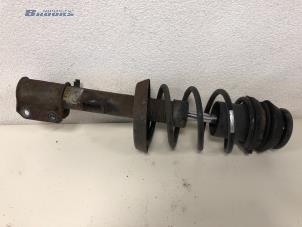 Used Front shock absorber rod, right Opel Vectra B (36) 1.6 16V Ecotec Price € 25,00 Margin scheme offered by Autobedrijf Brooks