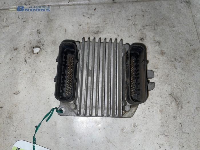 Used Engine management computer Opel Astra G (F08/48) 1.6 16V Price € 15,00 Margin scheme offered by Autobedrijf Brooks