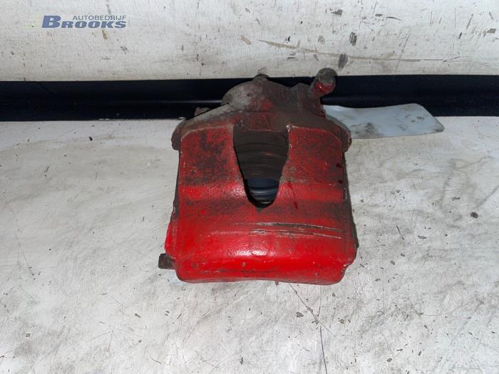 Gebrauchte Bremszange links vorne Volkswagen Golf IV (1J1) 1.9 TDI 100 Preis € 15,00 Margenregelung angeboten von Autobedrijf Brooks