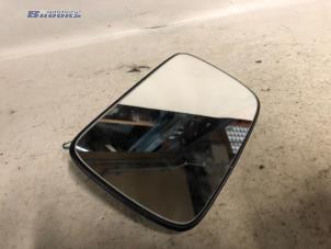Gebrauchte Spiegelglas rechts Volkswagen Polo Preis € 5,00 Margenregelung angeboten von Autobedrijf Brooks