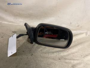 Gebrauchte Außenspiegel rechts Toyota Starlet (EP8/NP8) 1.3 Friend,XLi 12V Preis € 10,00 Margenregelung angeboten von Autobedrijf Brooks