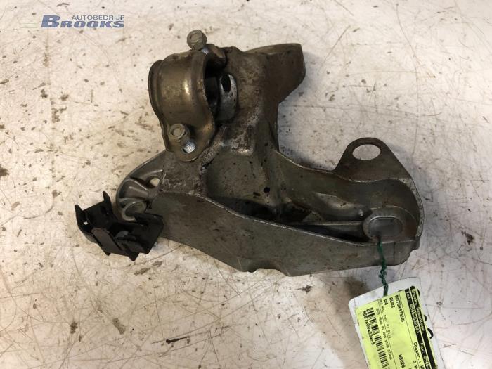 Gebrauchte Motorlager Audi A4 (B5) 1.6 Preis € 15,00 Margenregelung angeboten von Autobedrijf Brooks