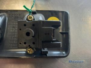 Usados Interruptor de ventanilla eléctrica Rover 200 Precio € 5,00 Norma de margen ofrecido por Autobedrijf Brooks