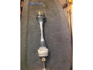 Used Drive shaft, rear right Volkswagen Sharan (7M8/M9/M6) 2.8 VR6 Syncro Price € 10,00 Margin scheme offered by Autobedrijf Brooks