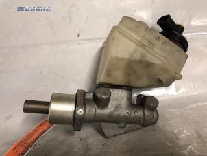 Used Brake pump Renault Clio II Societe (SB) 1.9 D Price on request offered by Autobedrijf Brooks