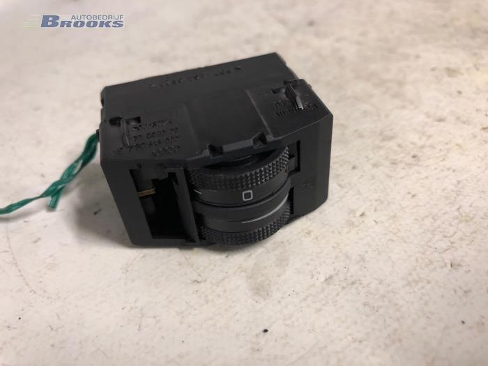 AIH headlight switch from a Audi A6 2003