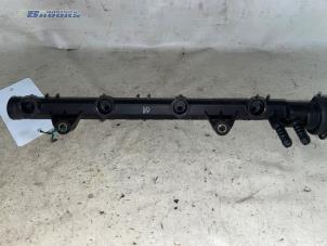 Used Fuel injector nozzle Volkswagen Polo III (6N1) 1.4i 60 Price € 15,00 Margin scheme offered by Autobedrijf Brooks