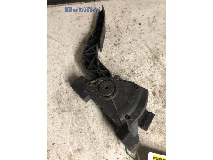 Gaspedalposition Sensor van een Opel Vectra 2004