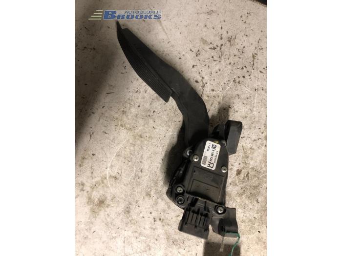 Gaspedalposition Sensor van een Opel Vectra 2004