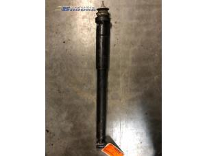 Used Fronts shock absorber, left Mercedes E (W210) 2.2 E-220D 16V Price € 15,00 Margin scheme offered by Autobedrijf Brooks