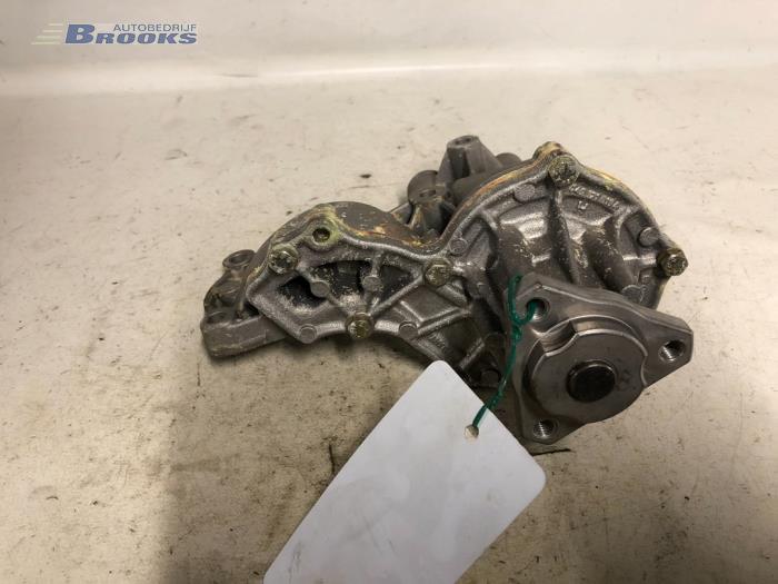 Nya Vattenpump Volkswagen Diversen Pris på förfrågan erbjuds av Autobedrijf Brooks