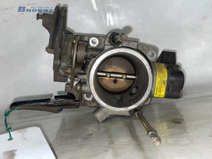 Gebrauchte Drosselklappengehäuse Ford Mondeo I Wagon 1.8i 16V Preis € 20,00 Margenregelung angeboten von Autobedrijf Brooks