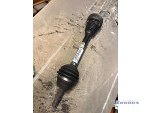 Used Front drive shaft, left Volkswagen Lupo Price € 15,00 Margin scheme offered by Autobedrijf Brooks