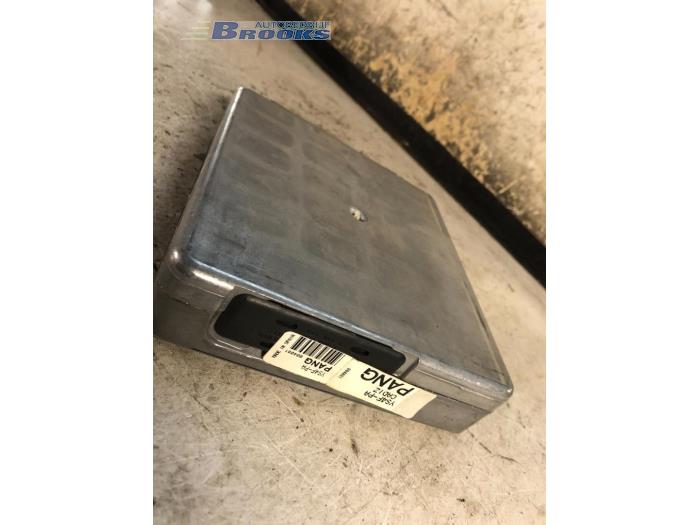 Used Engine management computer Ford Focus 1 Wagon 1.8 TDdi Price € 50,00 Margin scheme offered by Autobedrijf Brooks