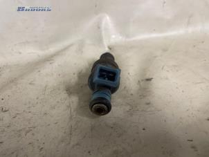 Used Injector (petrol injection) Hyundai Excel Price € 10,00 Margin scheme offered by Autobedrijf Brooks