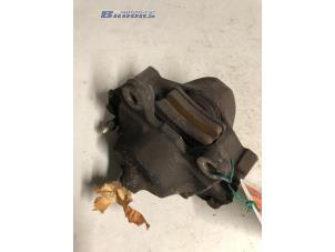 Used Rear brake calliper, left Mercedes C (W202) 1.8 C-180 16V Price € 15,00 Margin scheme offered by Autobedrijf Brooks