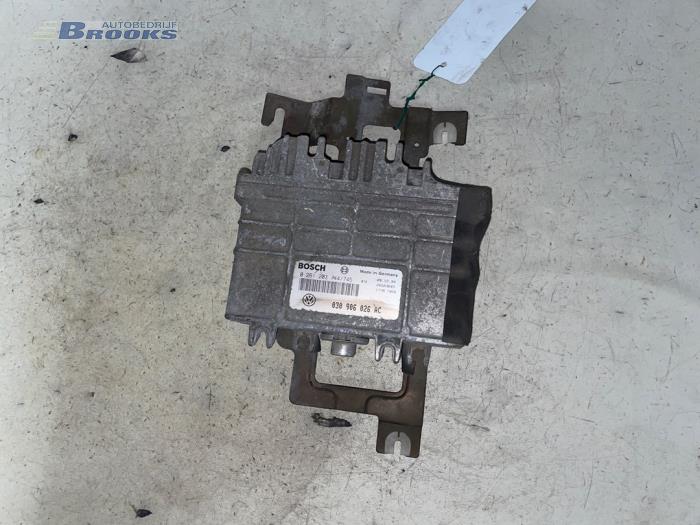 Used Engine management computer Volkswagen Polo III (6N1) 1.0i 45 Price € 25,00 Margin scheme offered by Autobedrijf Brooks