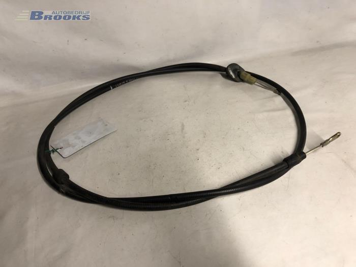 Usagé Câble frein à main Mercedes C (W202) 2.8 C-280 24V Prix € 15,00 Règlement à la marge proposé par Autobedrijf Brooks