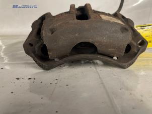 Used Front brake calliper, left Peugeot 206 (2A/C/H/J/S) 1.9 D Price € 10,00 Margin scheme offered by Autobedrijf Brooks