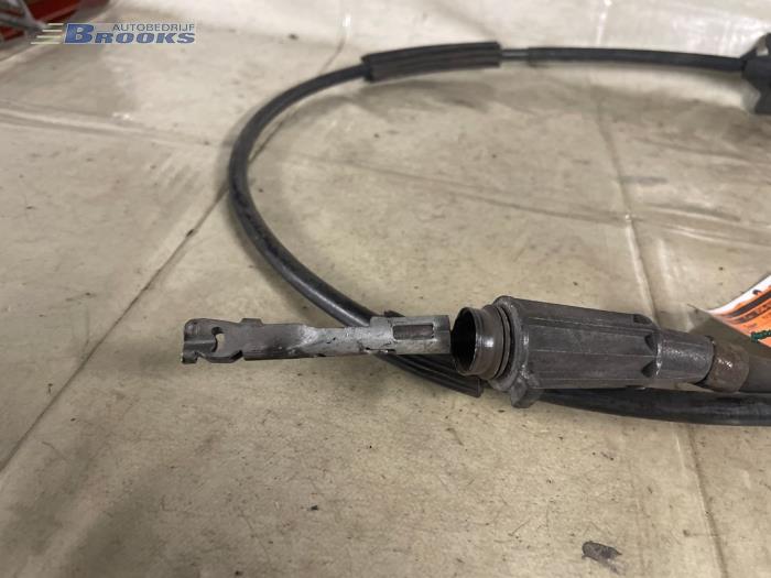 Parking brake cable from a Volvo S60 I (RS/HV) 2.4 D5 20V 2002