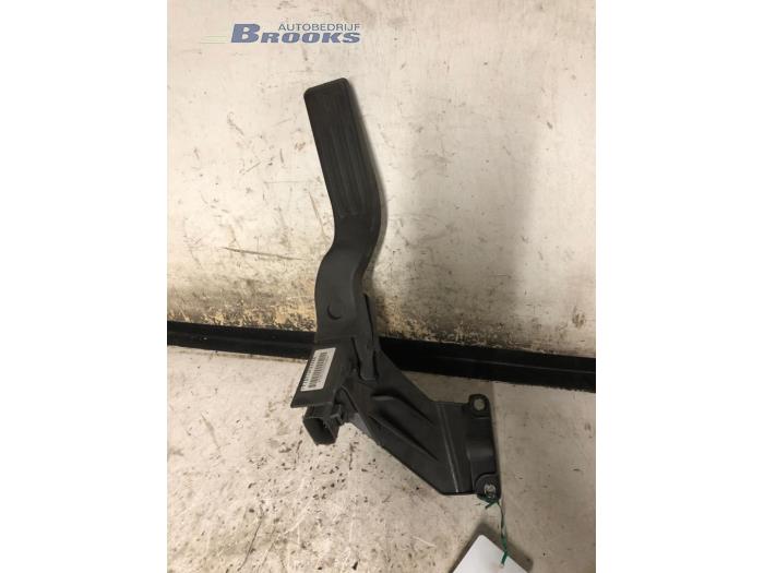 Begagnade Gaspedalsensor Ford Mondeo Pris € 15,00 Marginaltabell erbjuds av Autobedrijf Brooks
