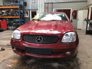 Used Front panel Mercedes SLK (R170) 2.0 200 K 16V Price on request offered by Autobedrijf Brooks