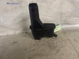 Gebrauchte Lenkkraftverstärker Ölbehälter Seat Ibiza II (6K1) 1.9 D CL,CLX,Conga Preis € 10,00 Margenregelung angeboten von Autobedrijf Brooks