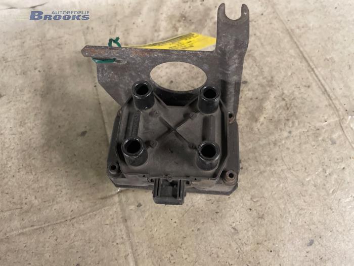 Usagé Bobine Alfa Romeo 145 (930A) 1.6 ie Prix € 20,00 Règlement à la marge proposé par Autobedrijf Brooks