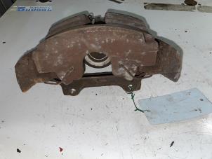 Used Front brake calliper, left Alfa Romeo 156 (932) 1.6 Twin Spark 16V Price € 10,00 Margin scheme offered by Autobedrijf Brooks