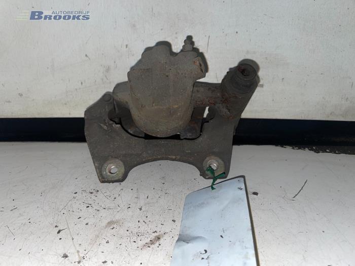 Front brake calliper, right from a Fiat Punto II (188) 1.2 60 S 3-Drs. 2002