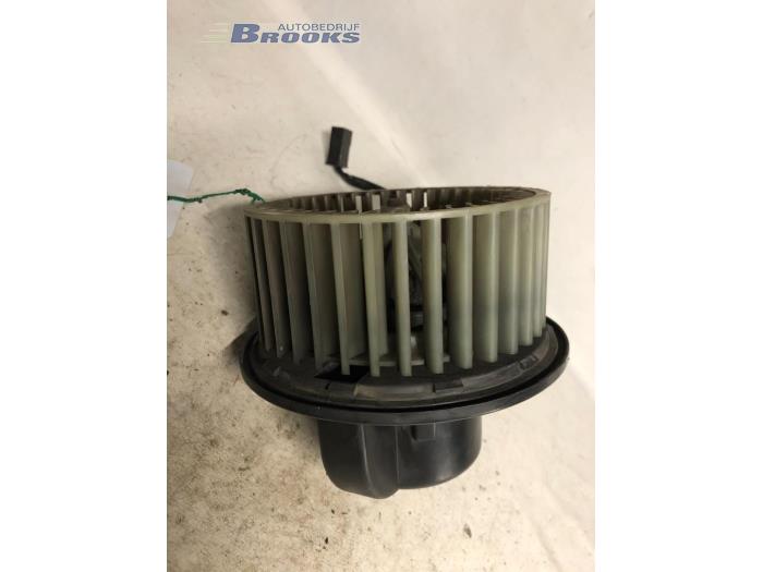 Heater blower fan relay