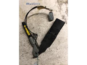 Used Seatbelt tensioner, left Renault Kangoo Express (FC) 1.5 dCi 80 Price € 37,50 Margin scheme offered by Autobedrijf Brooks