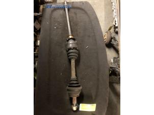 Used Front drive shaft, right Lancia Dedra 2.0 IE Price € 10,00 Margin scheme offered by Autobedrijf Brooks