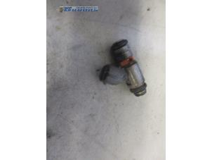 Used Injector (petrol injection) Volkswagen Lupo (6X1) 1.4 16V 75 Price € 20,00 Margin scheme offered by Autobedrijf Brooks