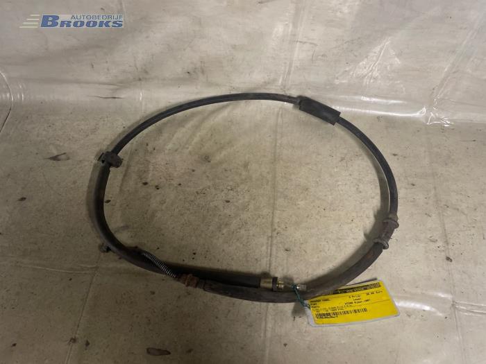 Używane Linka hamulca recznego Fiat Punto I (176) 55 1.1 Cena € 10,00 Procedura marży oferowane przez Autobedrijf Brooks