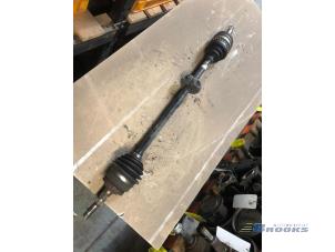 Used Front drive shaft, right Opel Vectra Price € 10,00 Margin scheme offered by Autobedrijf Brooks