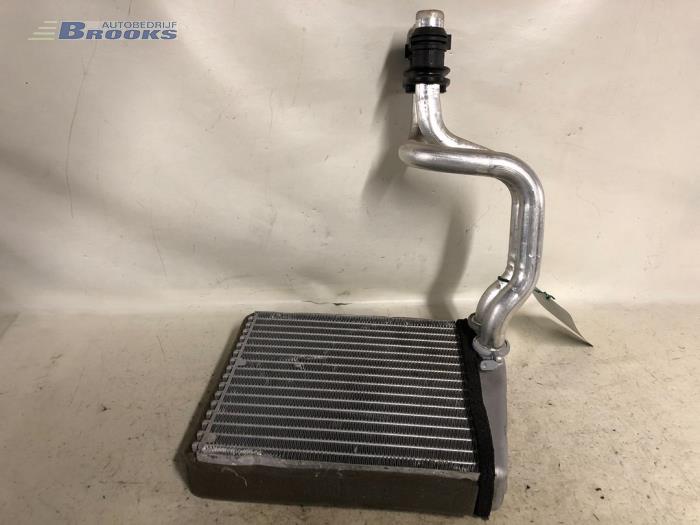 Używane Grzejnik Volkswagen Caddy Cena € 35,00 Procedura marży oferowane przez Autobedrijf Brooks