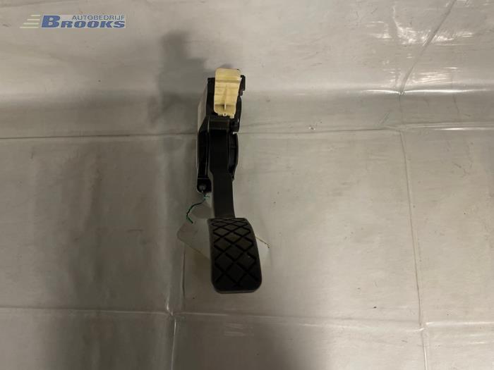 Begagnade Gaspedalsensor Volkswagen Golf Pris € 15,00 Marginaltabell erbjuds av Autobedrijf Brooks