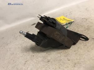 Used Ignition coil Opel Corsa A 1.3 N (euronorm) Price € 10,00 Margin scheme offered by Autobedrijf Brooks