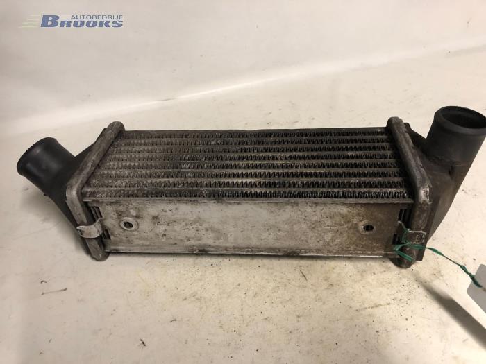 Usados Intercooler Opel Astra F Caravan (51/52) 1.7 DTL Precio € 40,00 Norma de margen ofrecido por Autobedrijf Brooks
