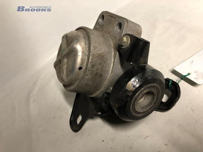 Used Engine mount Ford Mondeo Price € 20,00 Margin scheme offered by Autobedrijf Brooks