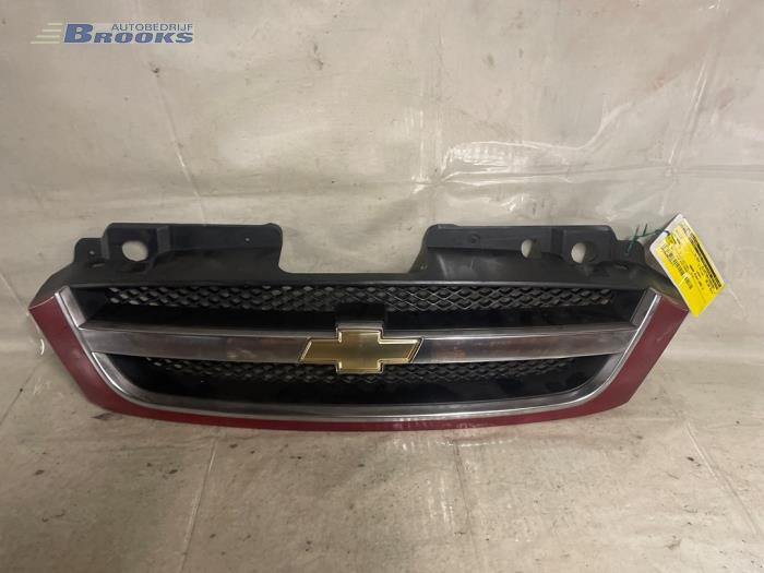 Używane Grill Chevrolet Tacuma 1.6 16V Cena € 15,00 Procedura marży oferowane przez Autobedrijf Brooks