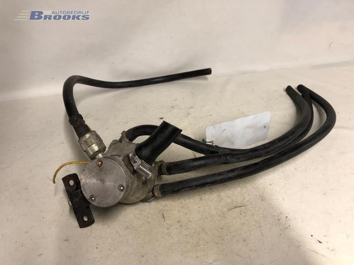 Gebrauchte Kraftstoffverteiler Volkswagen Golf Preis € 25,00 Margenregelung angeboten von Autobedrijf Brooks
